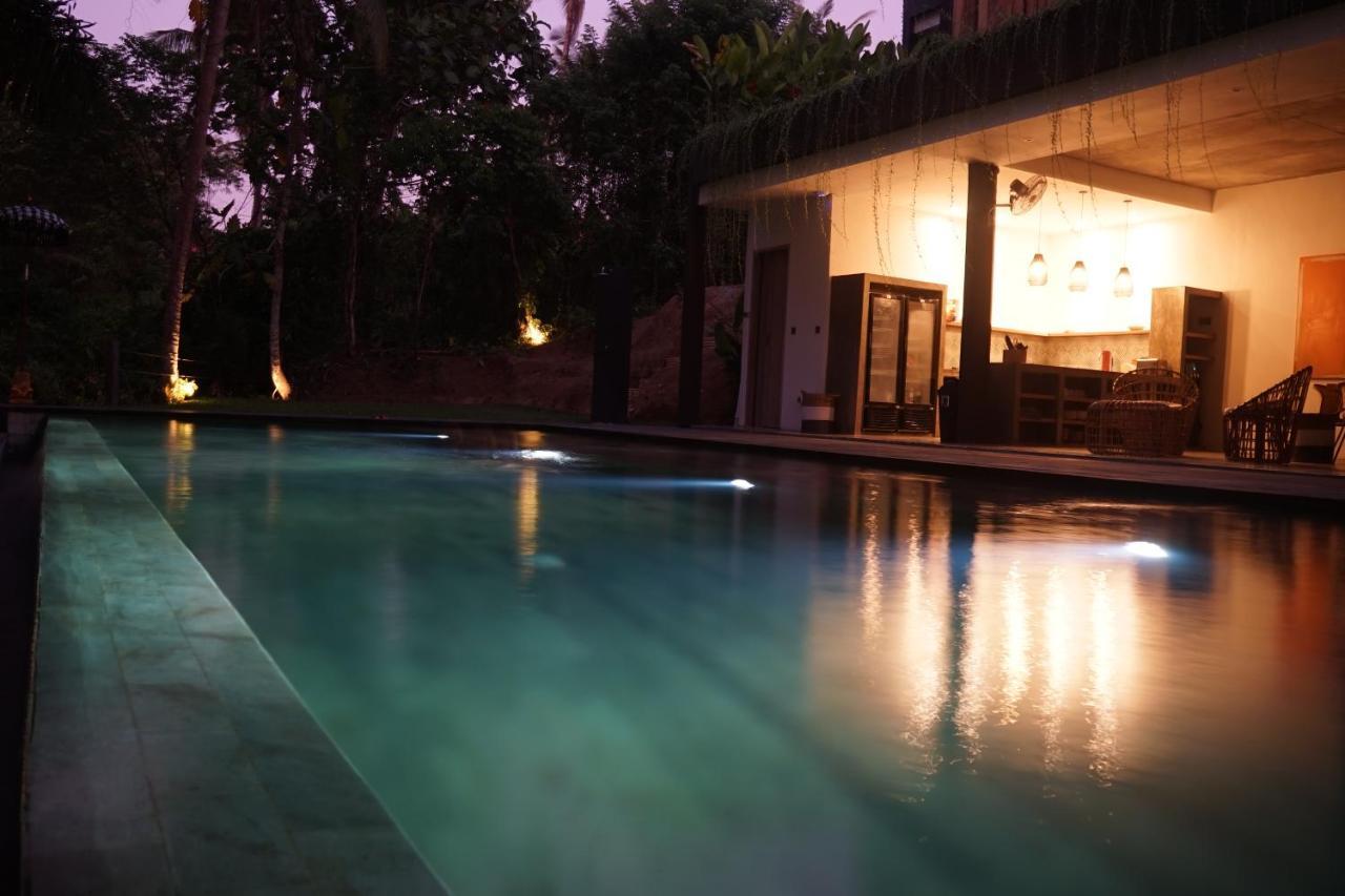 Six Cubes Ubud Hotel Esterno foto