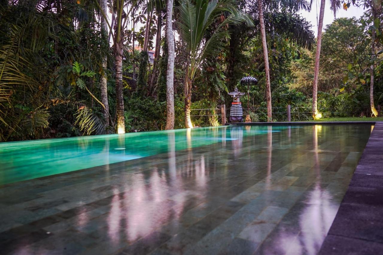 Six Cubes Ubud Hotel Esterno foto